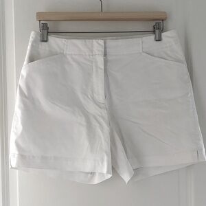 Nike Women's golf white/Cream Shorts size M